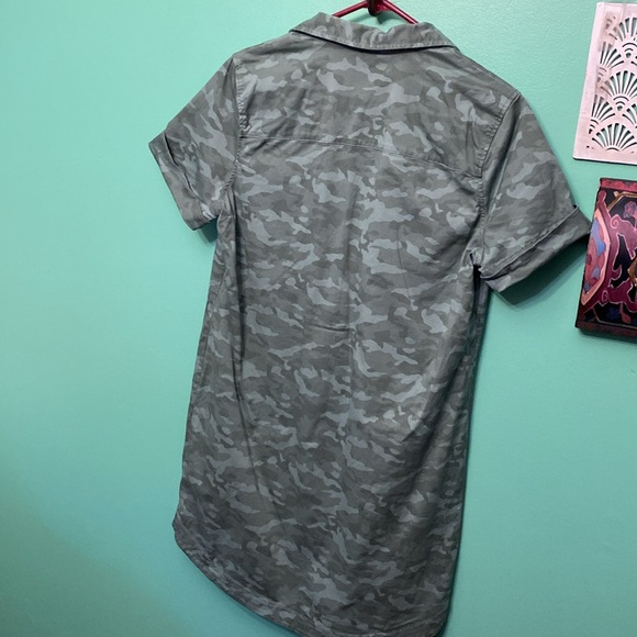Vineyard Vines Margo Mini Camo Shirt Dress 10 - Picture 3 of 13